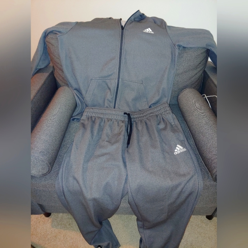 Men's Sweat Suit